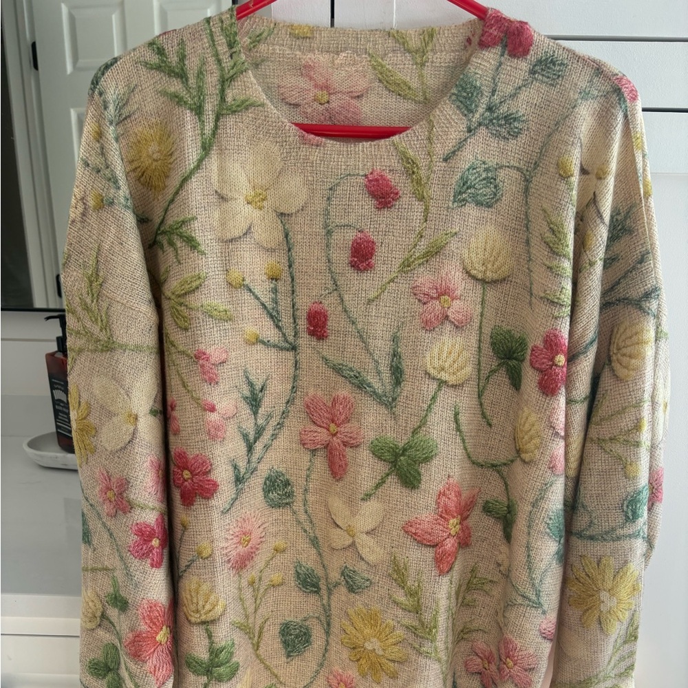 NWOT Vibrant, Beautiful Sweater